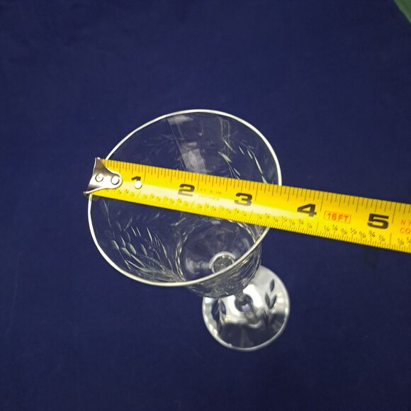Vintage Crystal Wine Goblet With Etched Floral Design & Twisted Stem - Picture 14 of 15